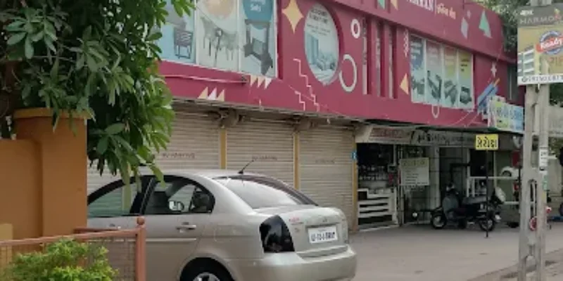 Mahavir Stationers Shop No 6, Sanskruti Apartment, Panchwati Road, Rajkot