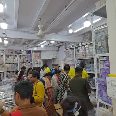 Majeesa Bangles,  Bhuleshwar, Mumbai